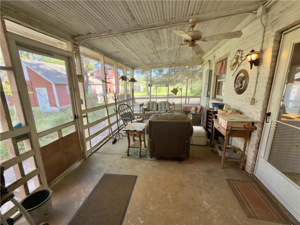 1111 E 19th Street E — photo 32