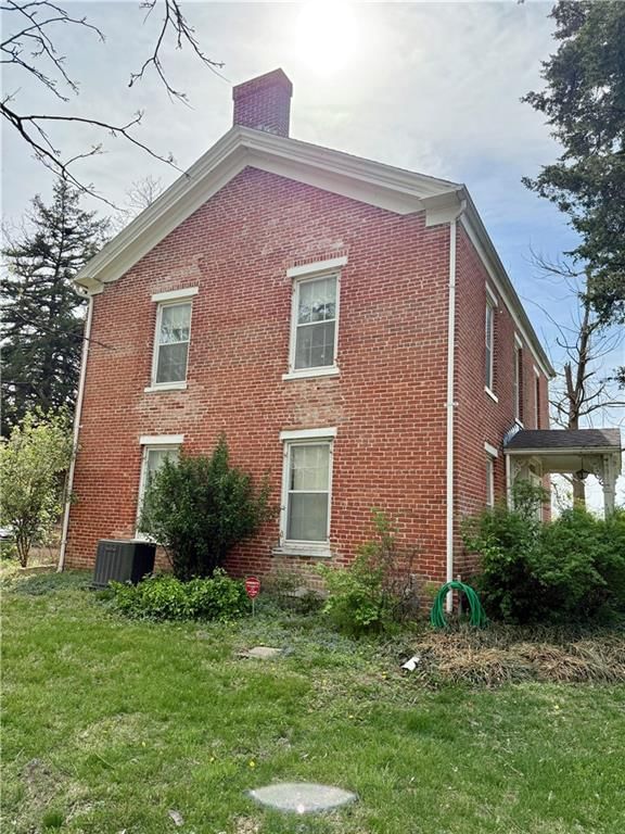 1111 E 19th Street E — photo 63