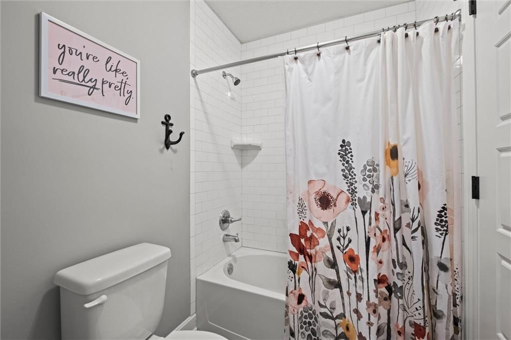 16122 W 163RD Terrace — photo 35