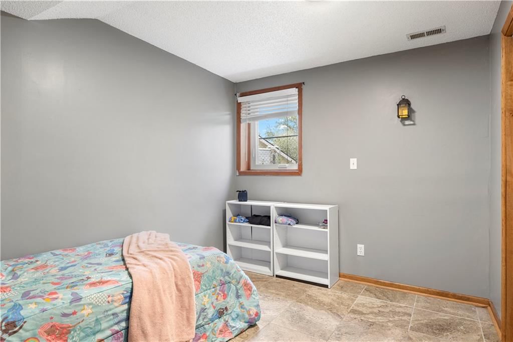 351 N 20th Terrace — photo 38