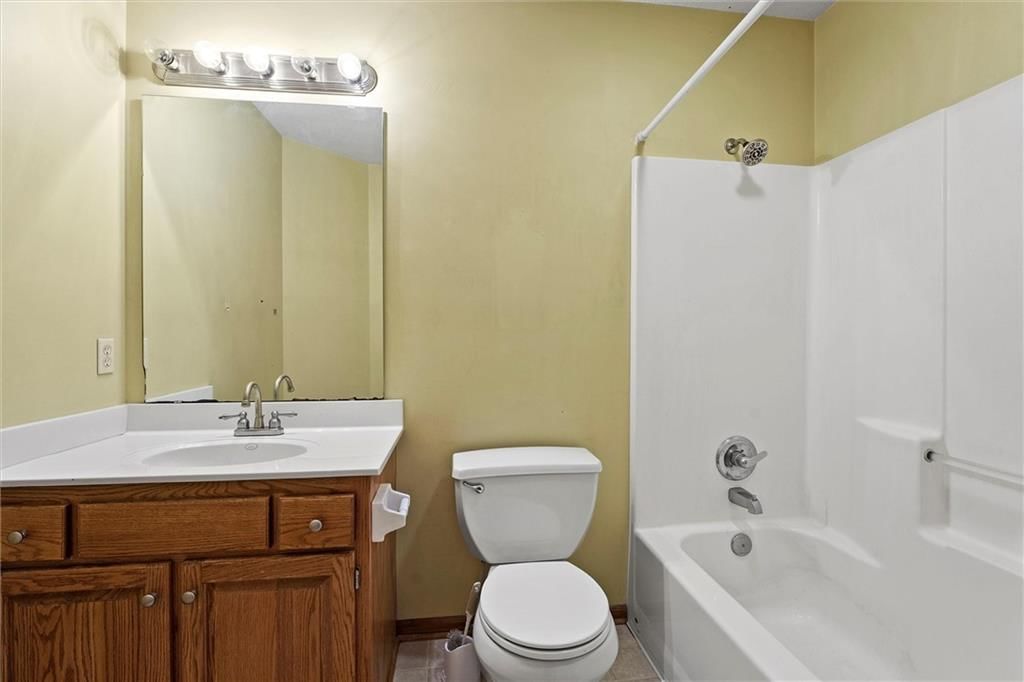 961 N Hickory Drive — photo 15