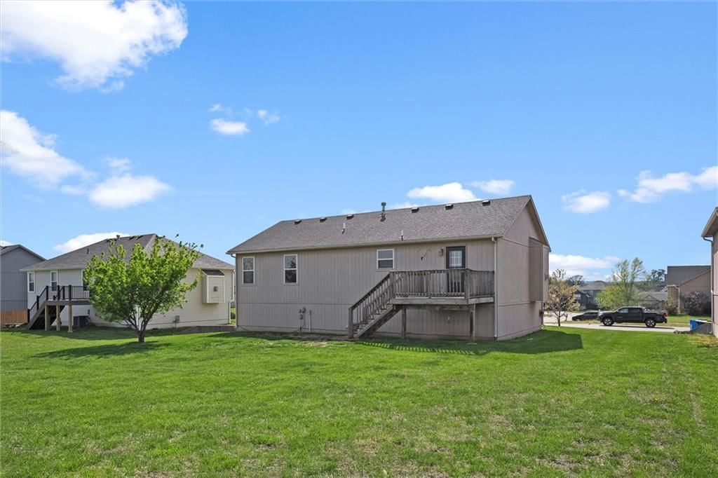 961 N Hickory Drive — photo 24