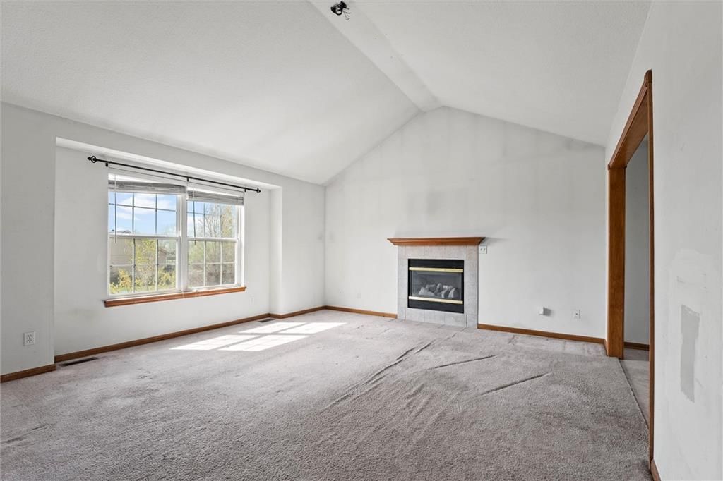 961 N Hickory Drive — photo 4