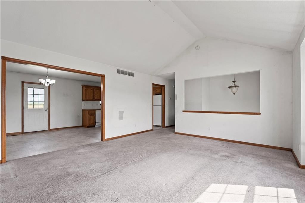 961 N Hickory Drive — photo 6