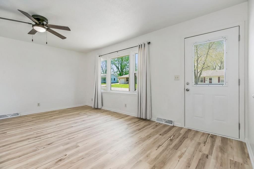 602 Webster Street — photo 2