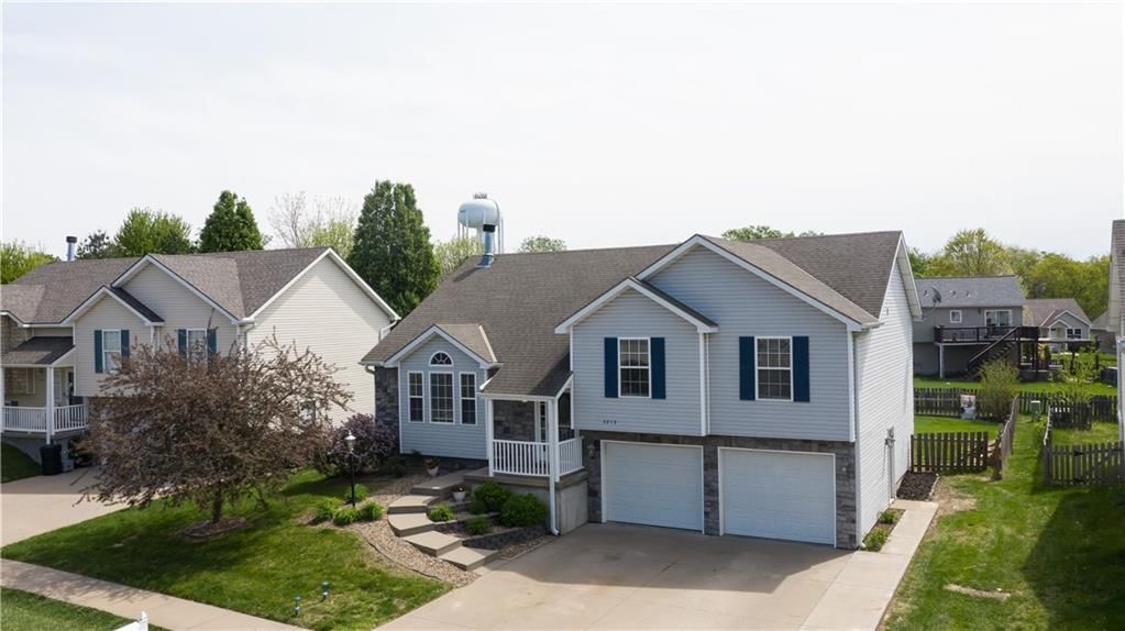 3213 Arbor Lake Drive — photo 2
