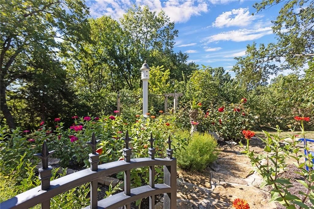 725 Cedar Creek Lane — photo 54