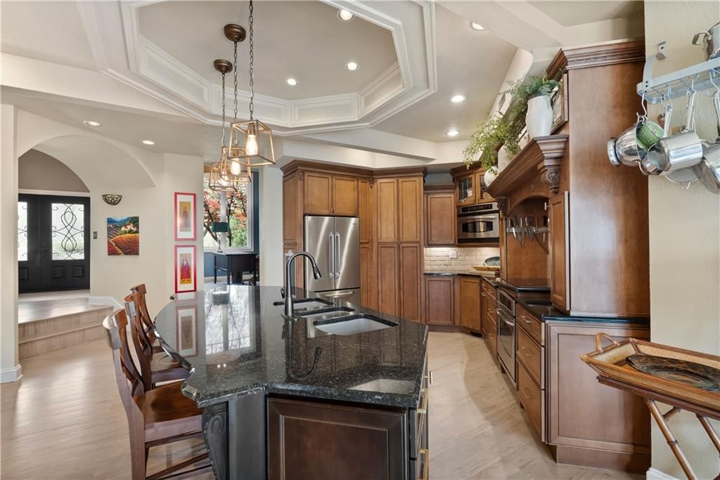 725 Cedar Creek Lane — photo 9