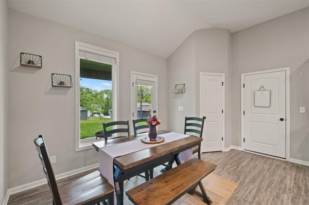 3510 NE Monterey Avenue — photo 13