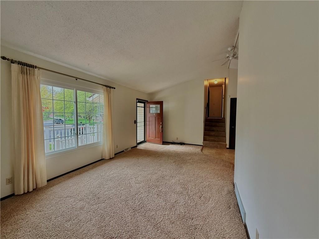 3418 N 36th Terrace — photo 3