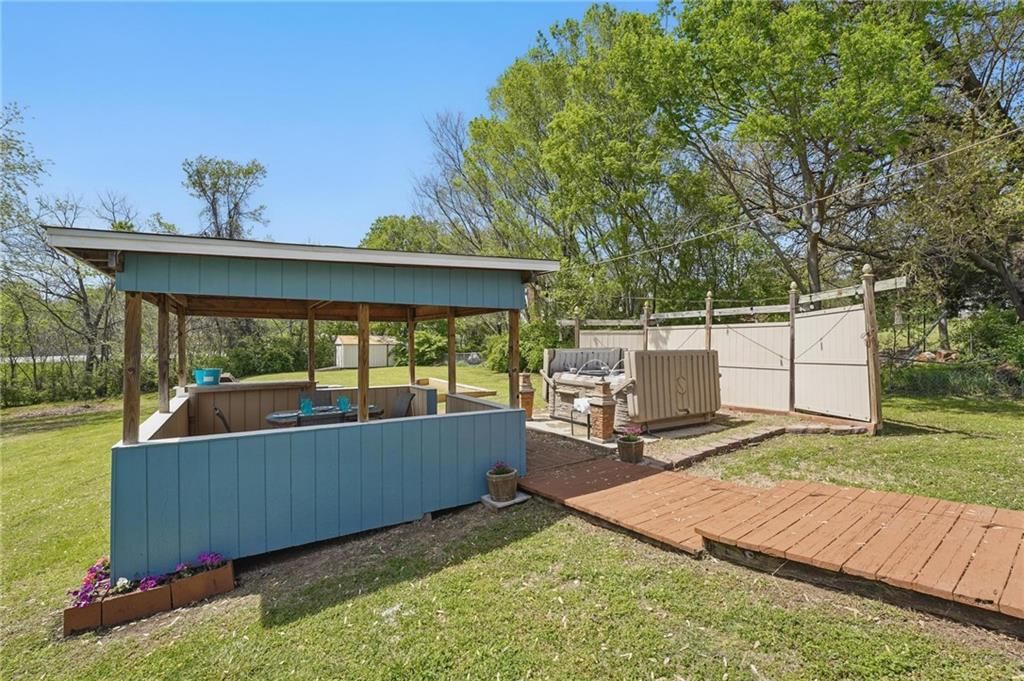 4216 Harmony Drive — photo 29