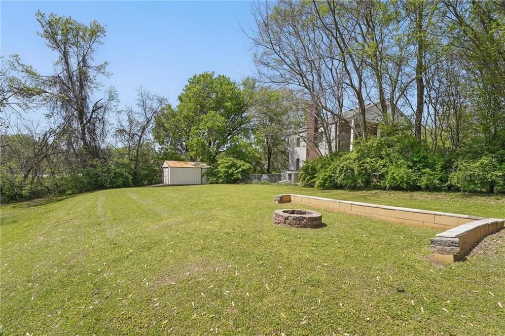 4216 Harmony Drive — photo 32