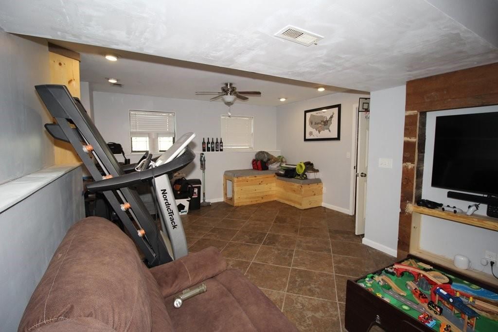 521 SE Onyx Drive — photo 25