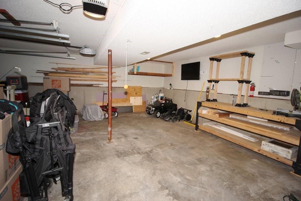 521 SE Onyx Drive — photo 31