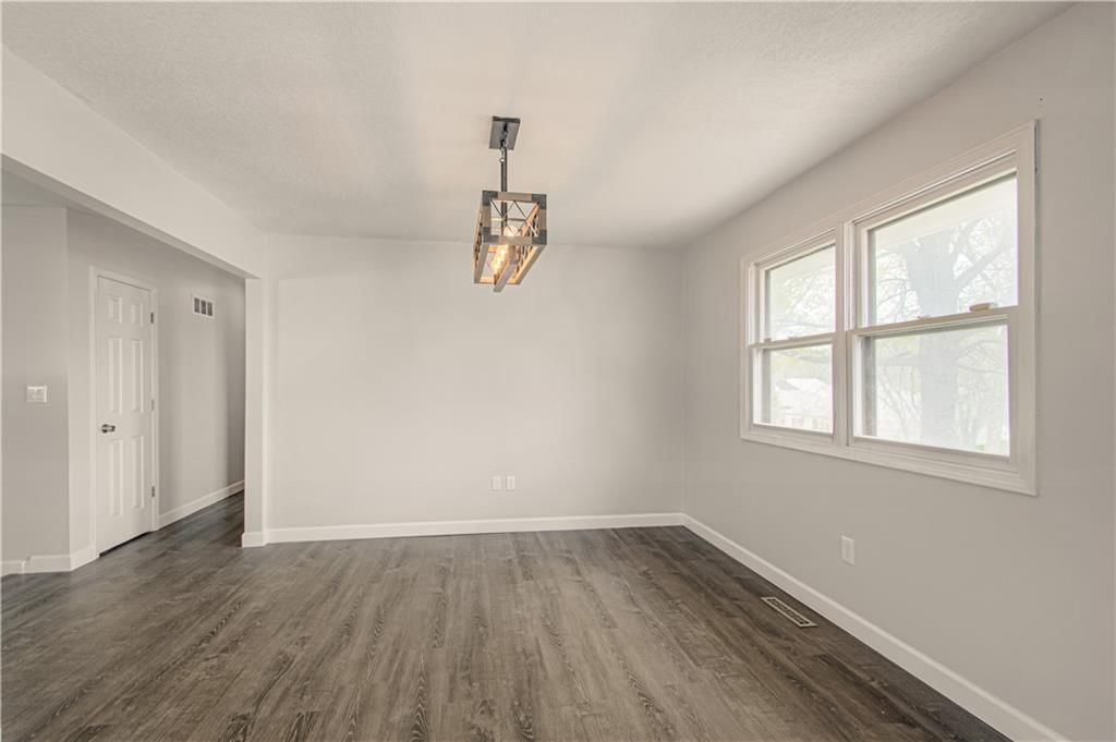 1315 TRACY Avenue — photo 12