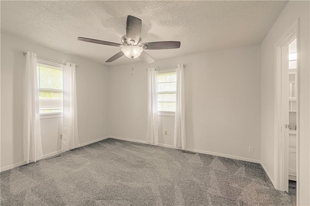 1315 TRACY Avenue — photo 13