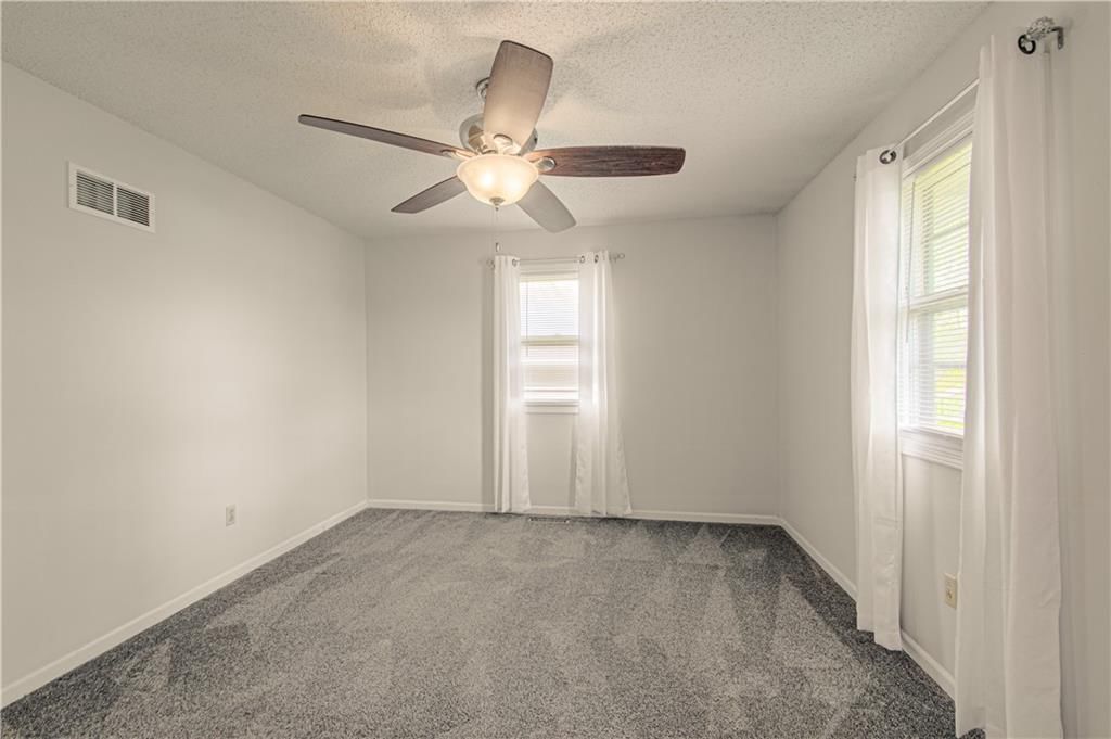 1315 TRACY Avenue — photo 14