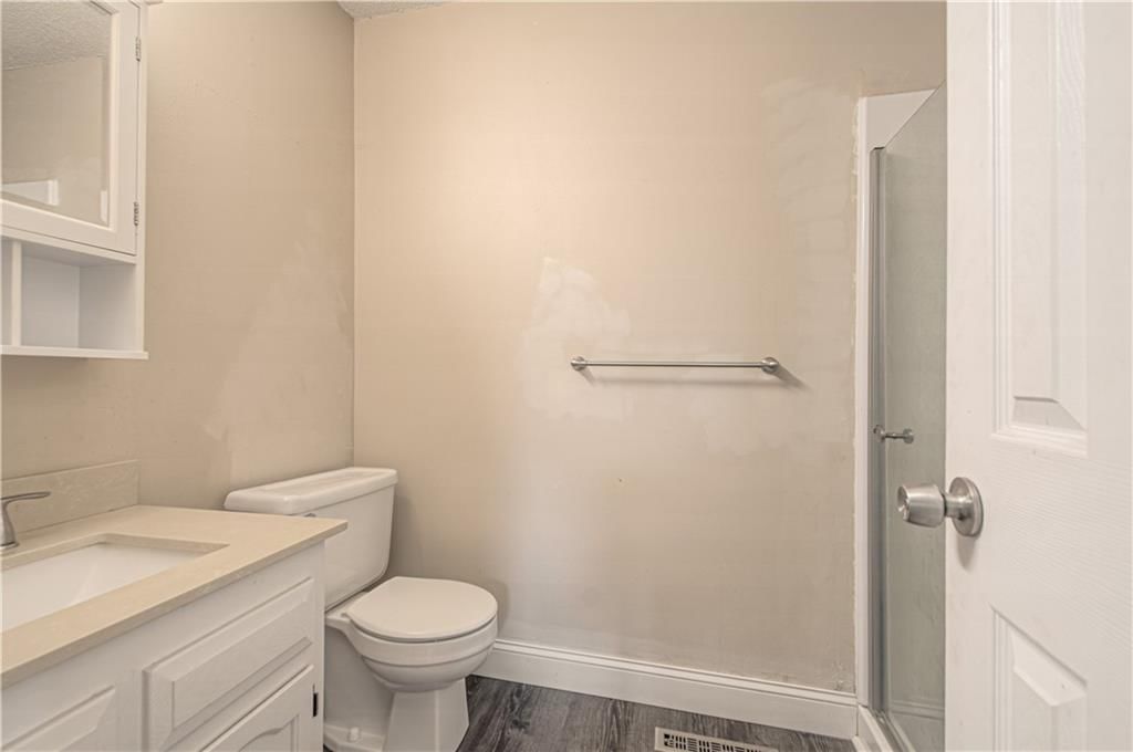 1315 TRACY Avenue — photo 16