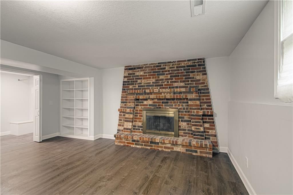 1315 TRACY Avenue — photo 22
