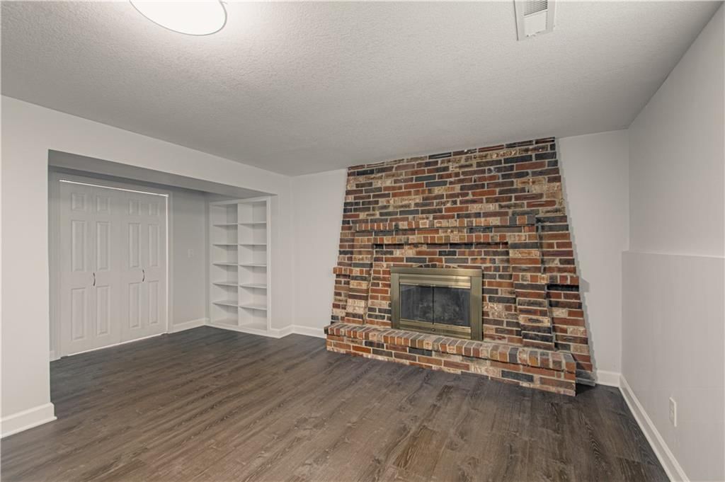 1315 TRACY Avenue — photo 23