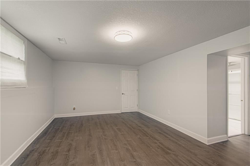 1315 TRACY Avenue — photo 25