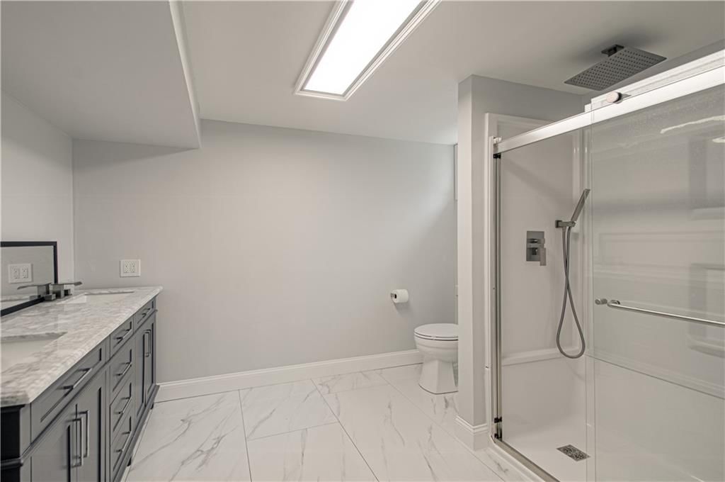 1315 TRACY Avenue — photo 27