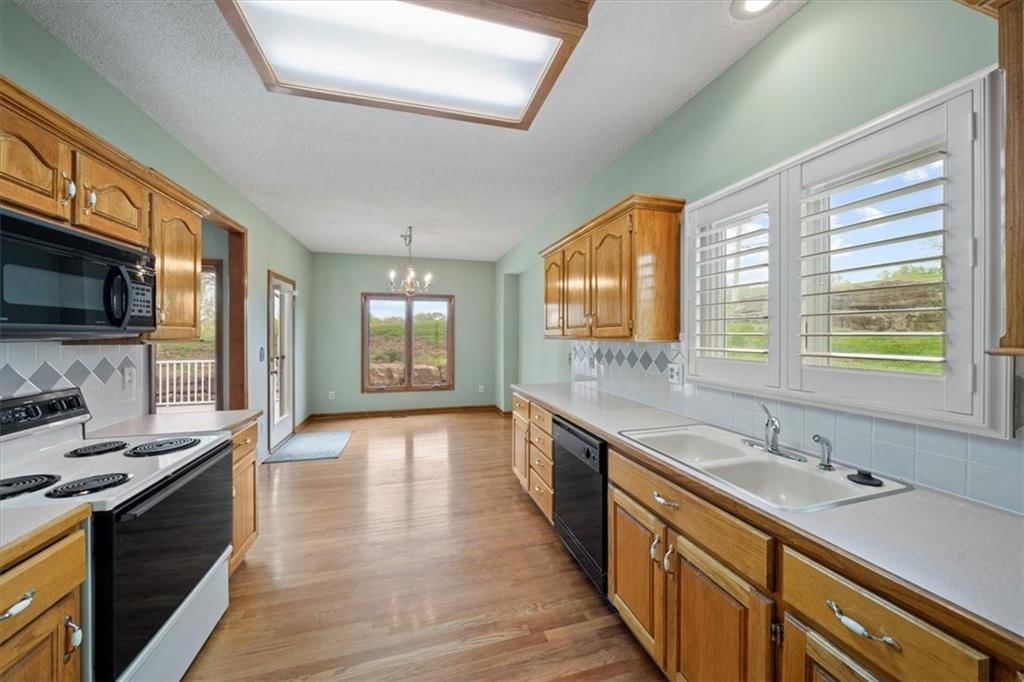 5857 Park Circle — photo 7