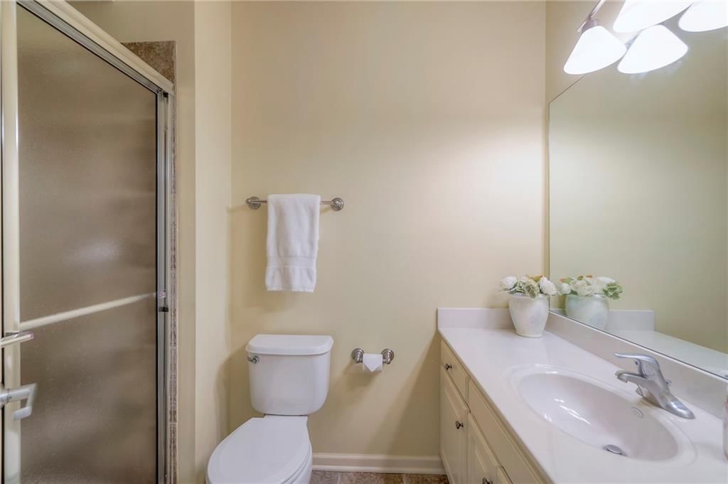 2153 W 162nd Terrace — photo 44