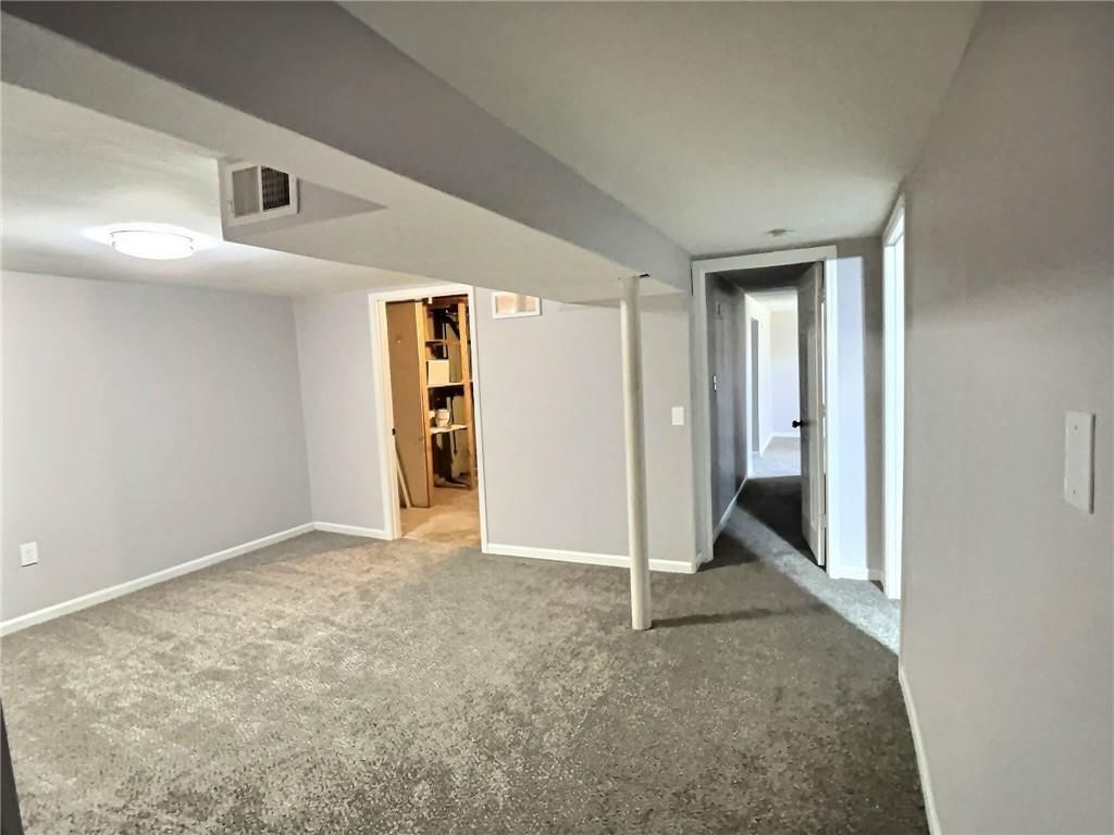 7404 N Highland Avenue — photo 11