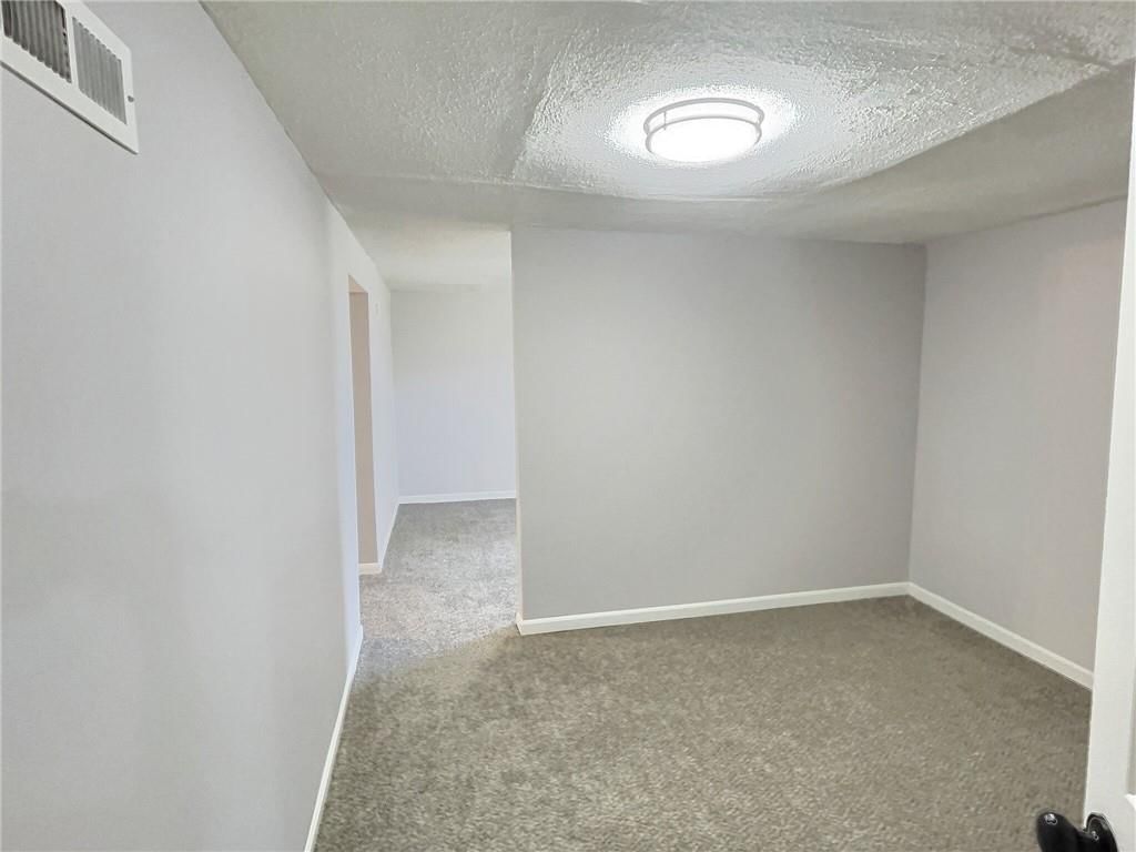 7404 N Highland Avenue — photo 12