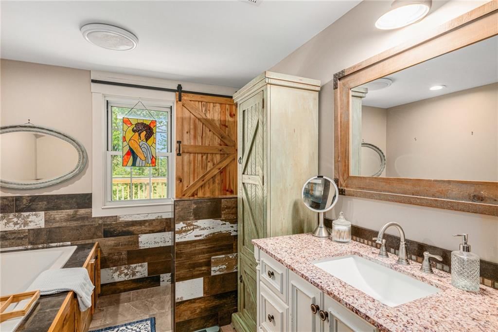 18504 Fightmaster Road — photo 25