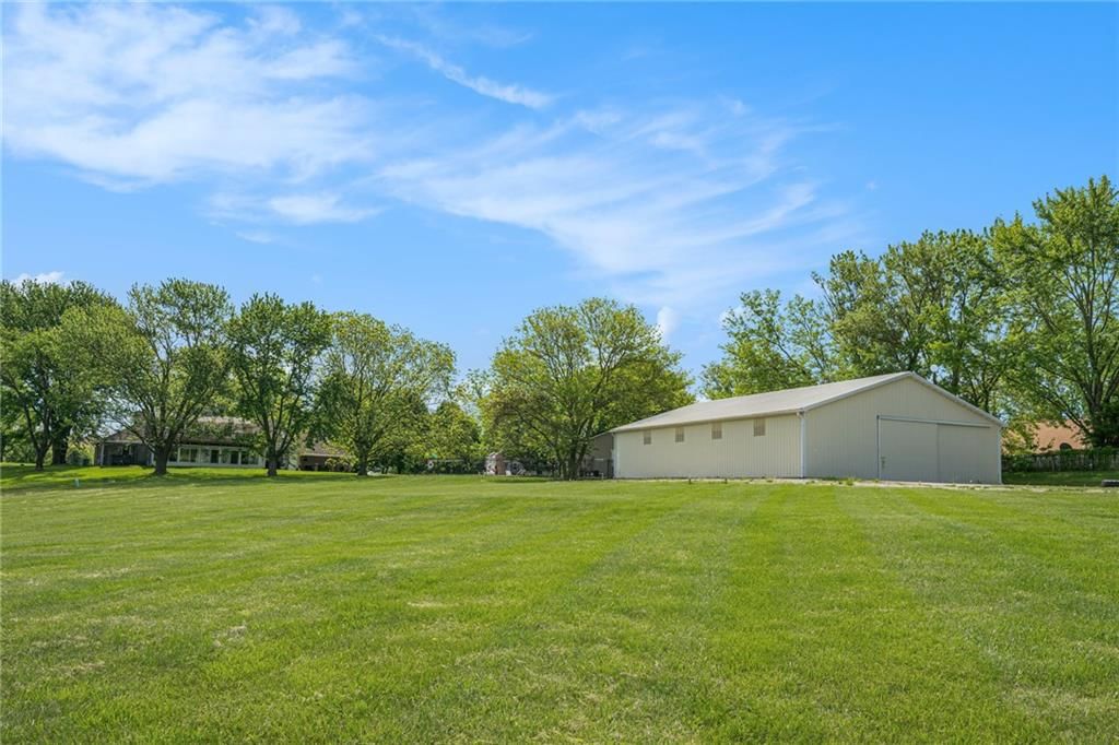 18504 Fightmaster Road — photo 36
