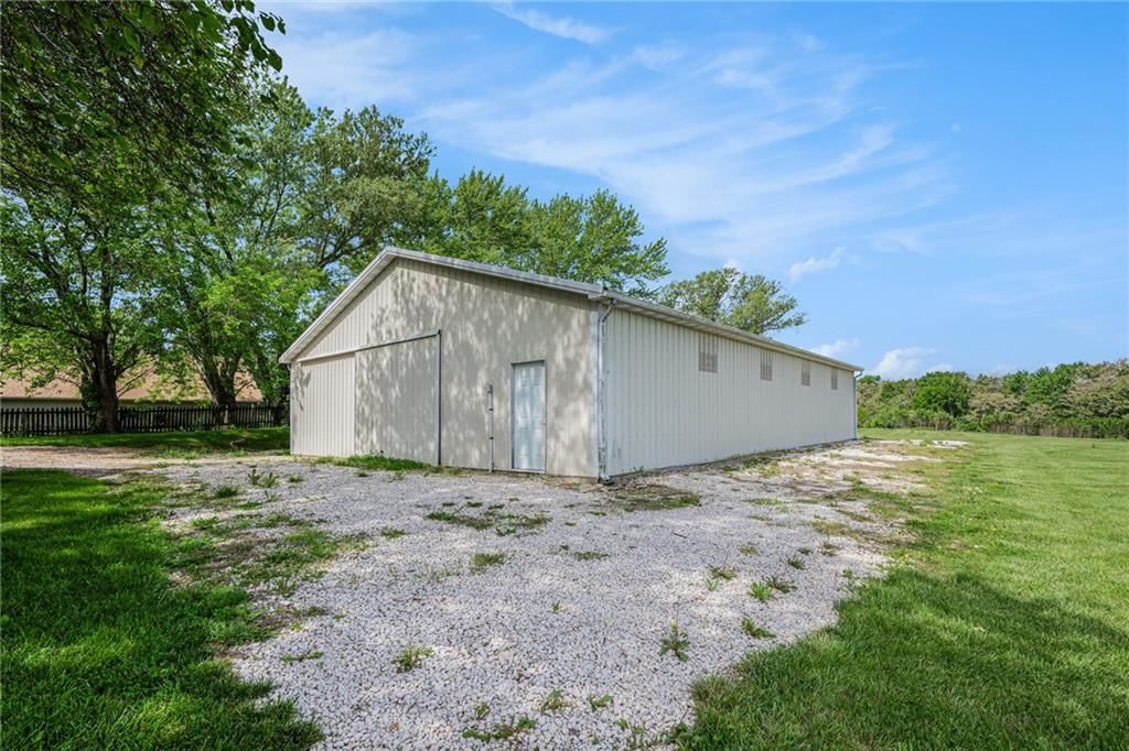 18504 Fightmaster Road — photo 37