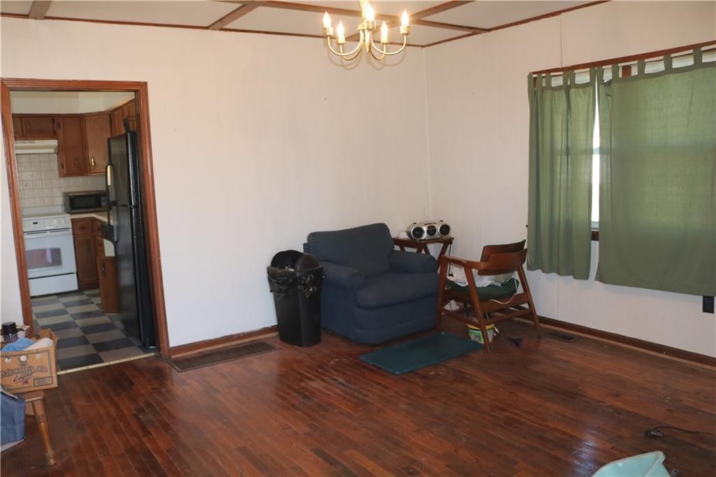609 Spruce Street — photo 10