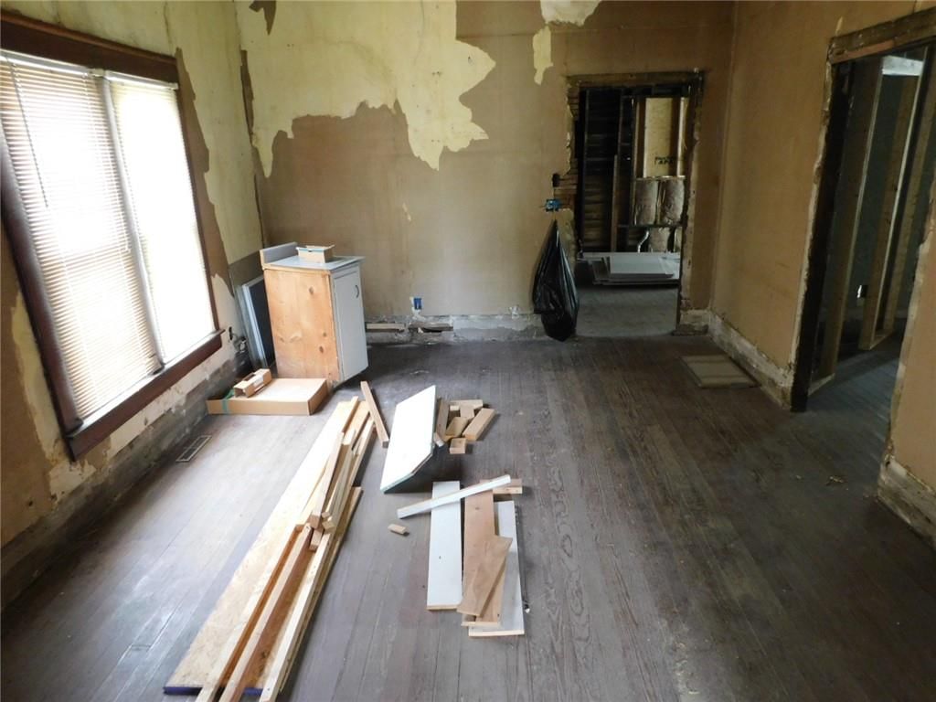 203 W Quincy Street — photo 7