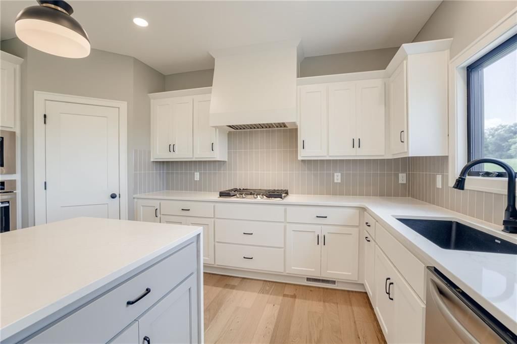 902 Reed Drive — photo 11