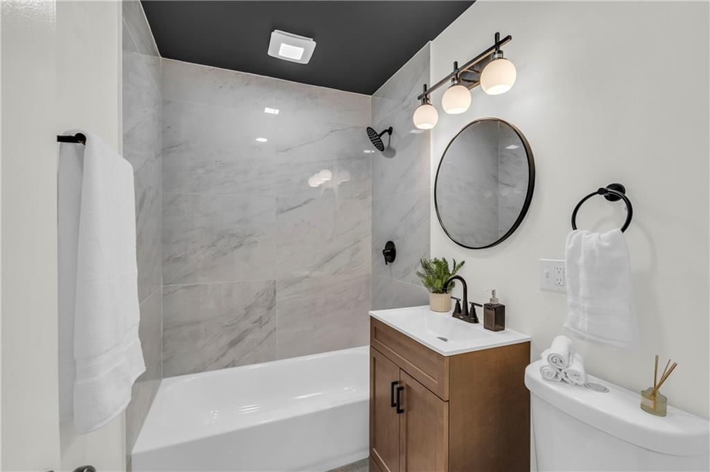 1006 NE 67th Street — photo 17