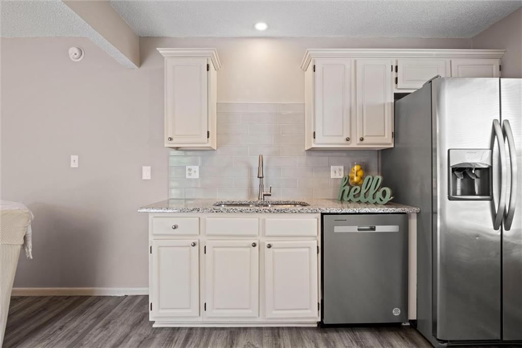 5618 N Anita Avenue — photo 16