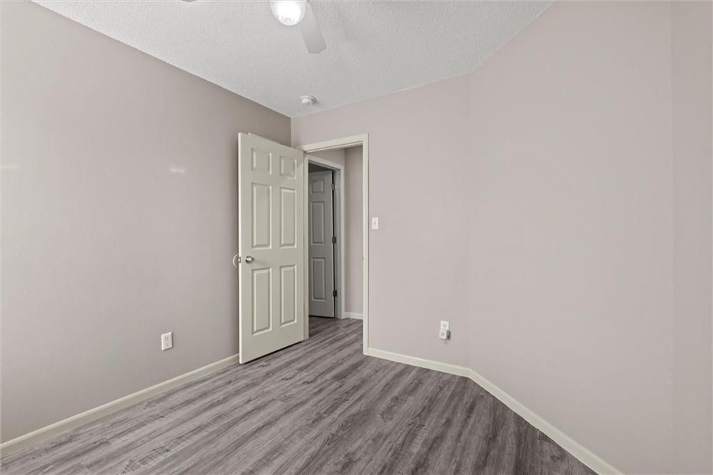 5618 N Anita Avenue — photo 23