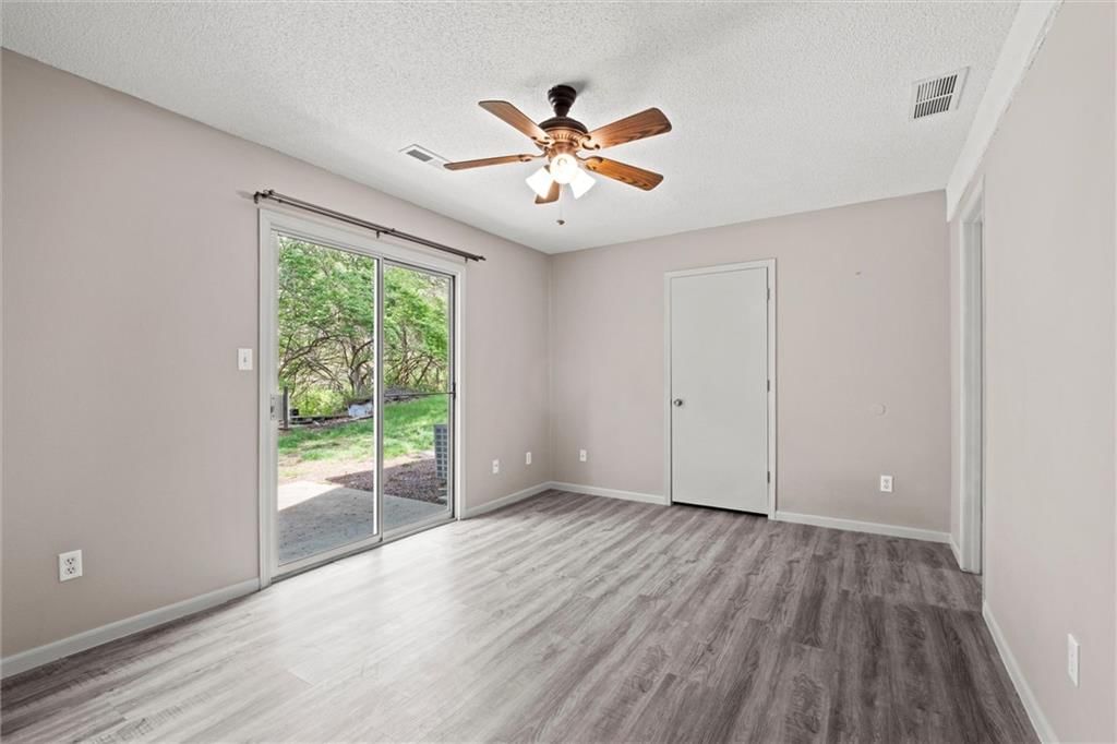 5618 N Anita Avenue — photo 31