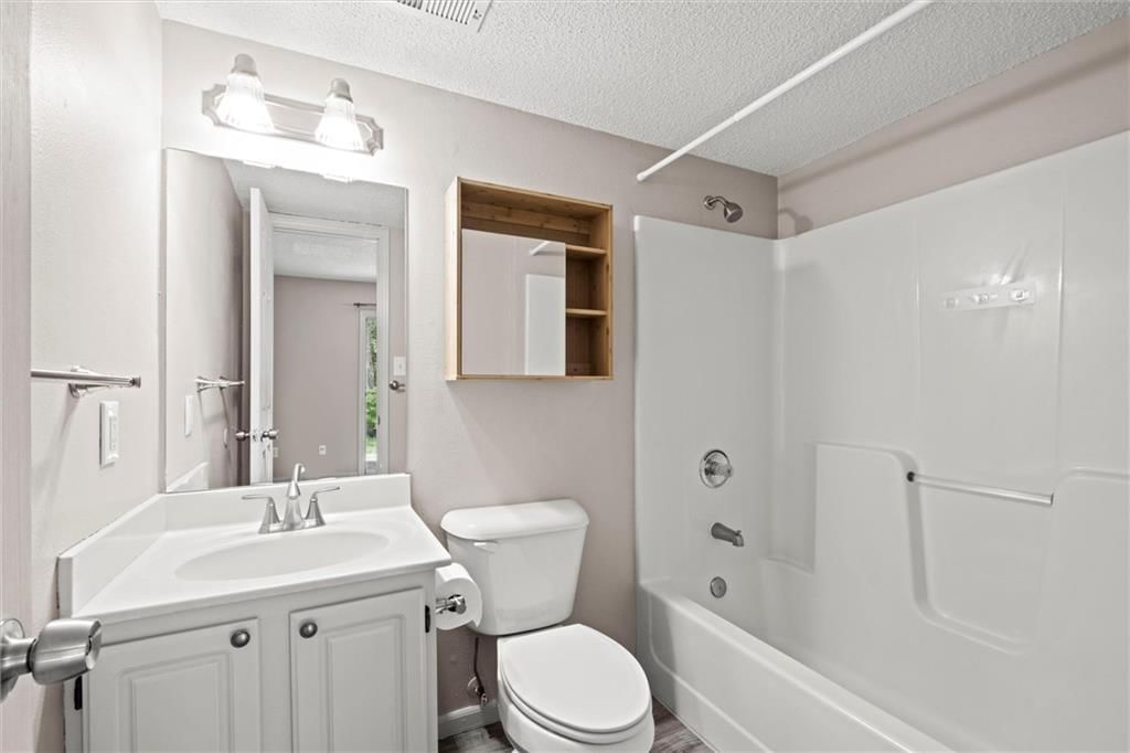 5618 N Anita Avenue — photo 32