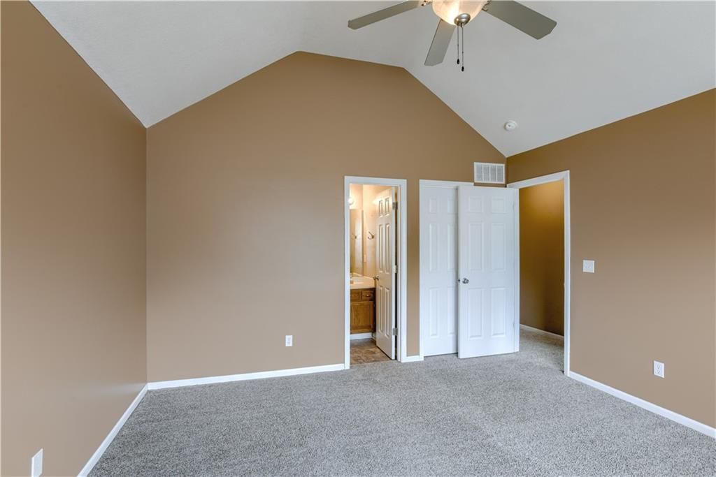 15123 Kelly Drive — photo 11