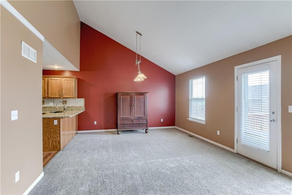 15123 Kelly Drive — photo 5