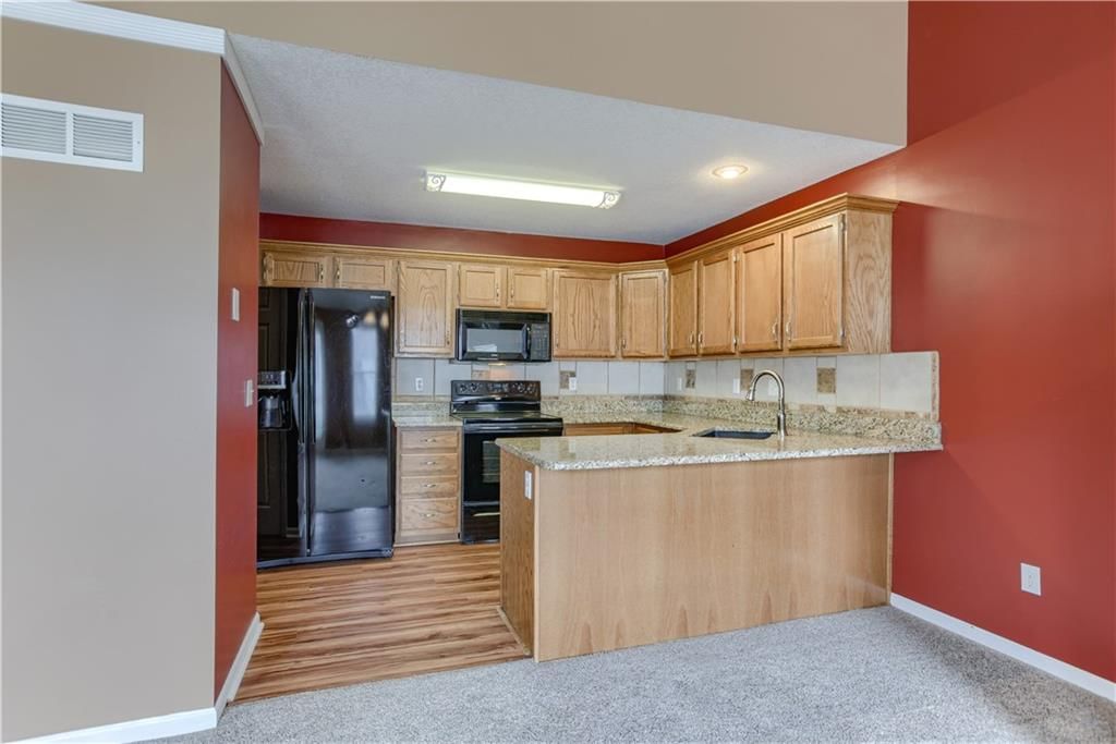15123 Kelly Drive — photo 9