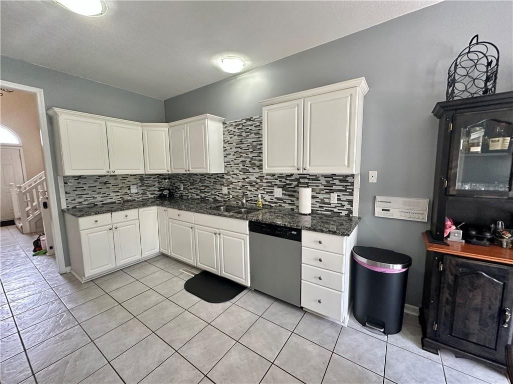 604 Park Place — photo 15