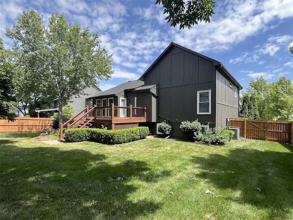 22405 W 52nd Terrace — photo 41