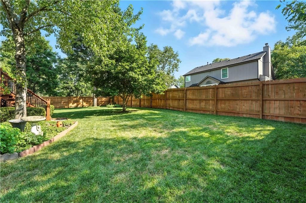 22405 W 52nd Terrace — photo 44