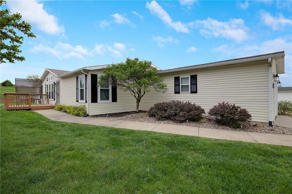 937 N White Oaks Lane, Oak Grove, MO