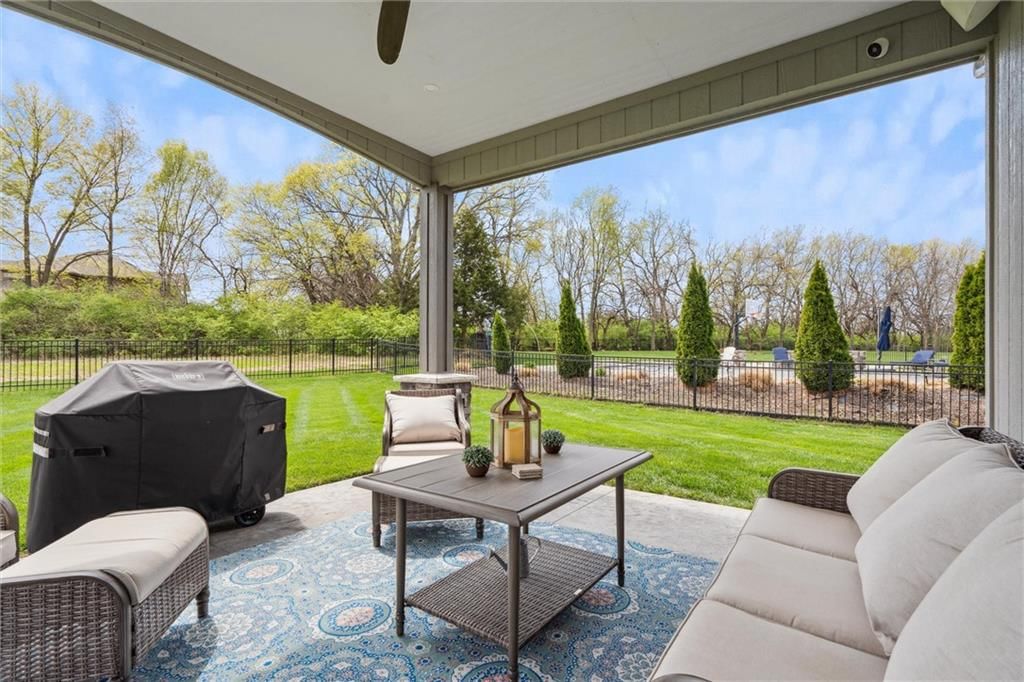 1801 SW Blackstone Place — photo 18