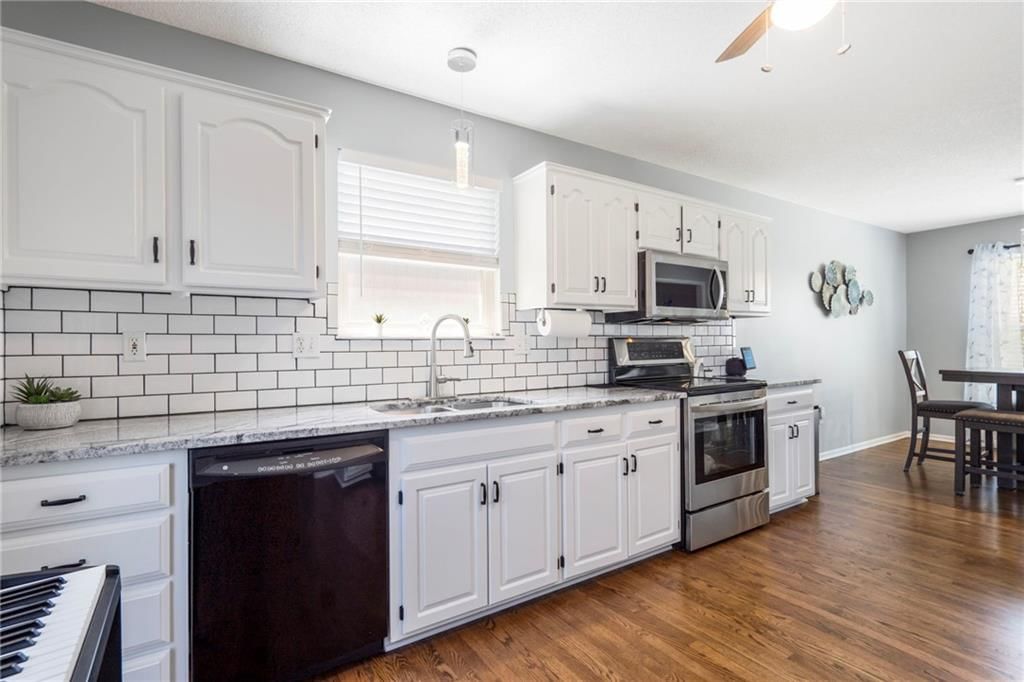 12557 S Crest Drive — photo 7